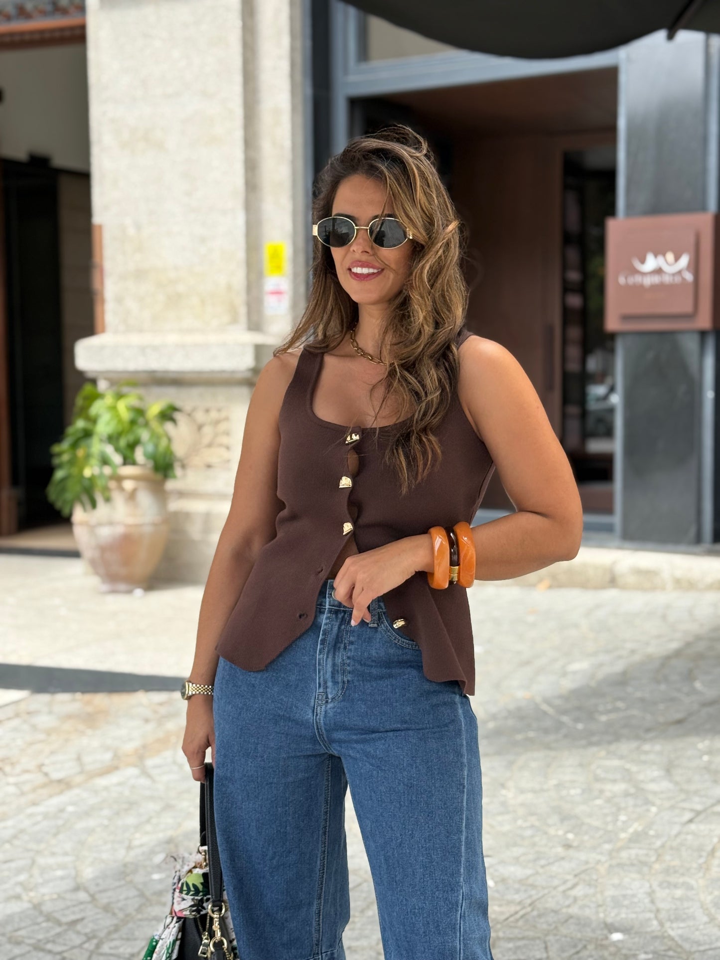 COLETE MARRON