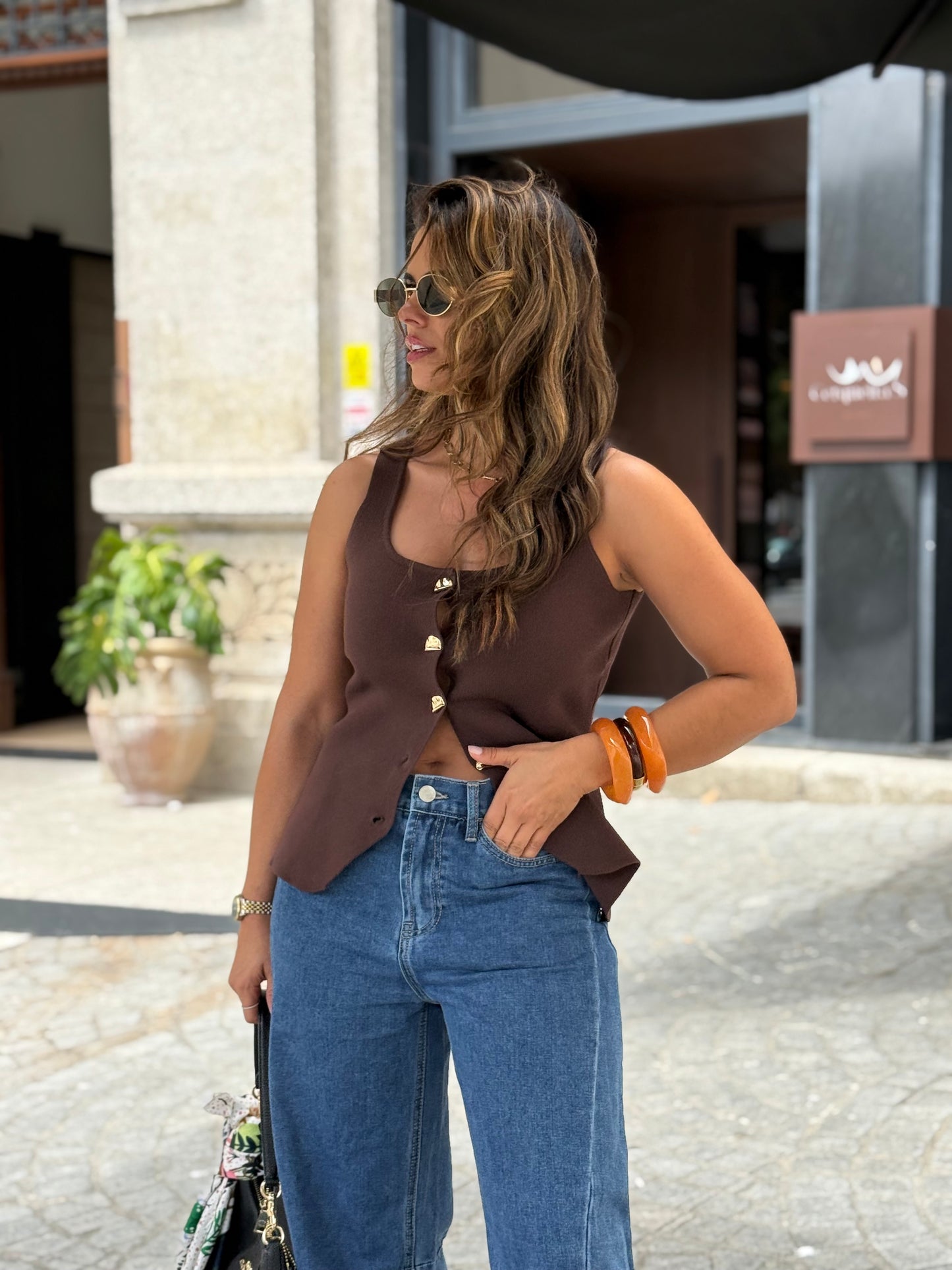 COLETE MARRON
