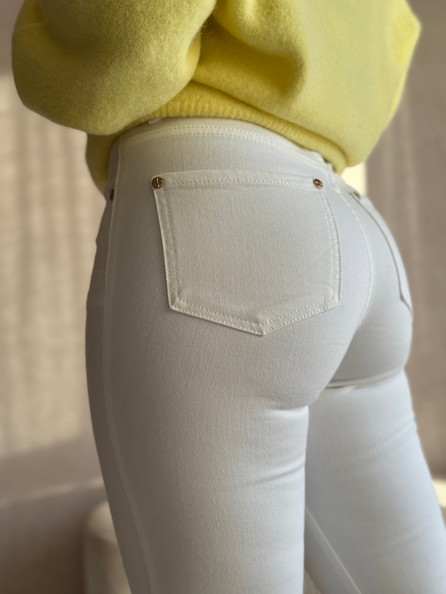 JEANS MOM QUEEN (Branco)
