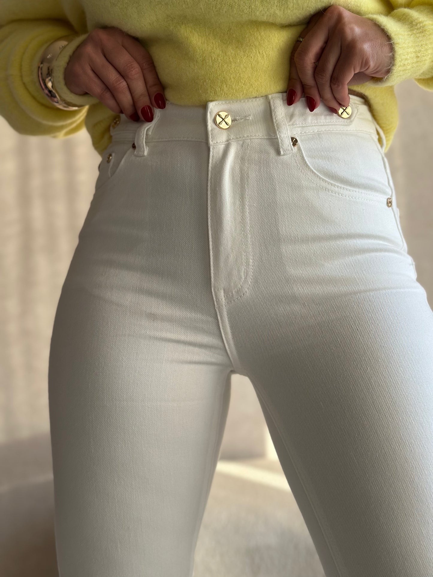 JEANS MOM QUEEN (Branco)