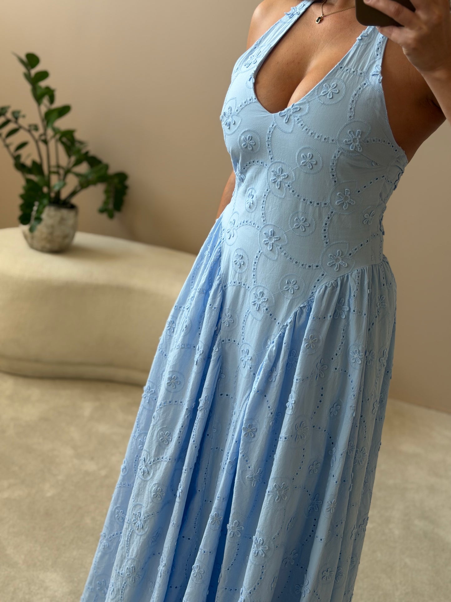 VESTIDO BORDADO INGLÊS