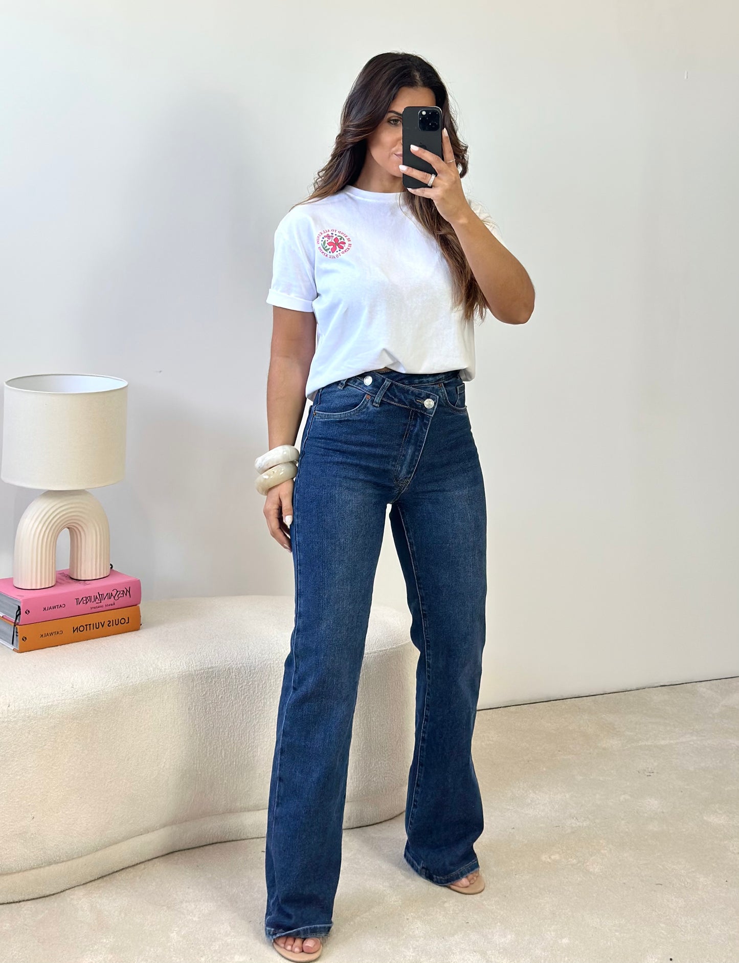 T-SHIRT BE KIND