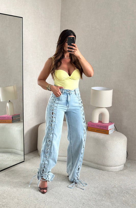 JEANS LACE FRONT